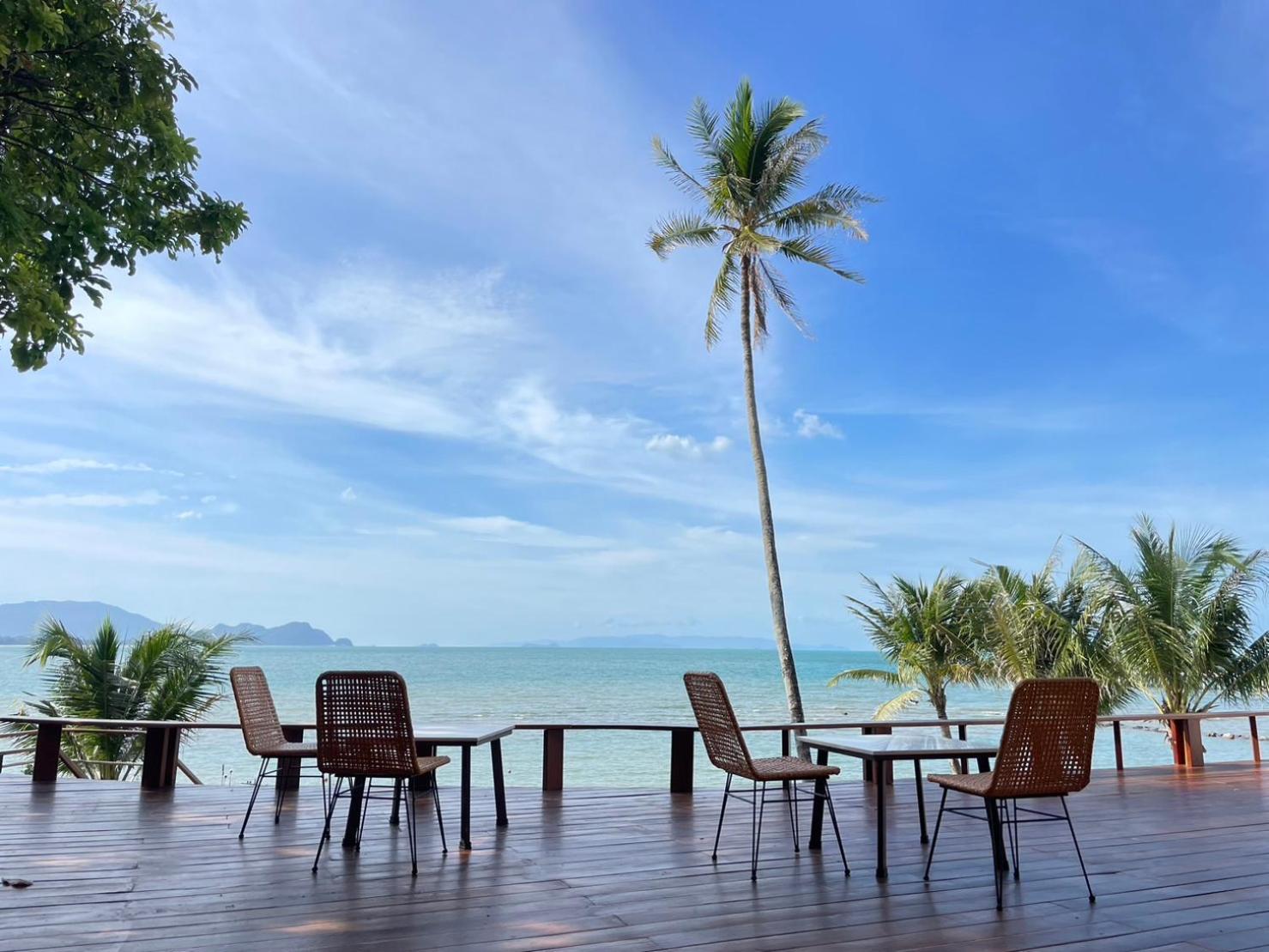 X-Sea Khanom Harbor Bay Resort エクステリア 写真